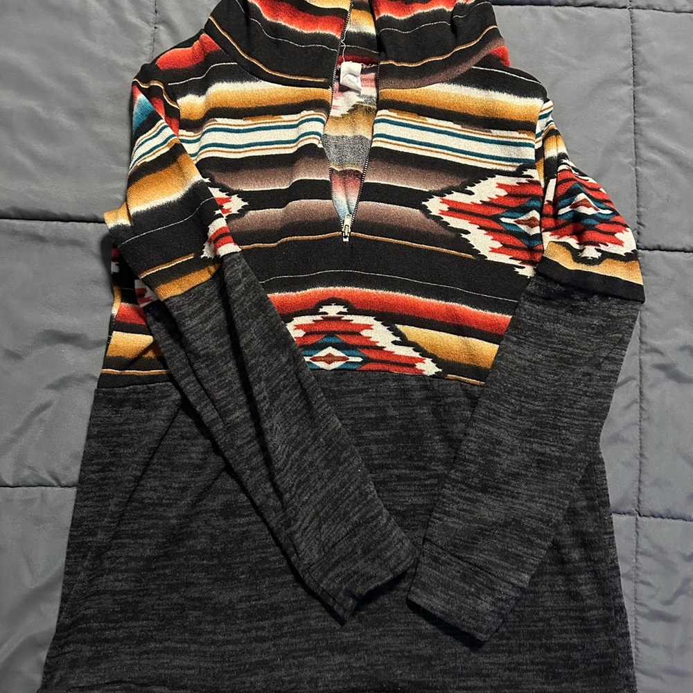 Tribal Patterned Hoodie with Zipper